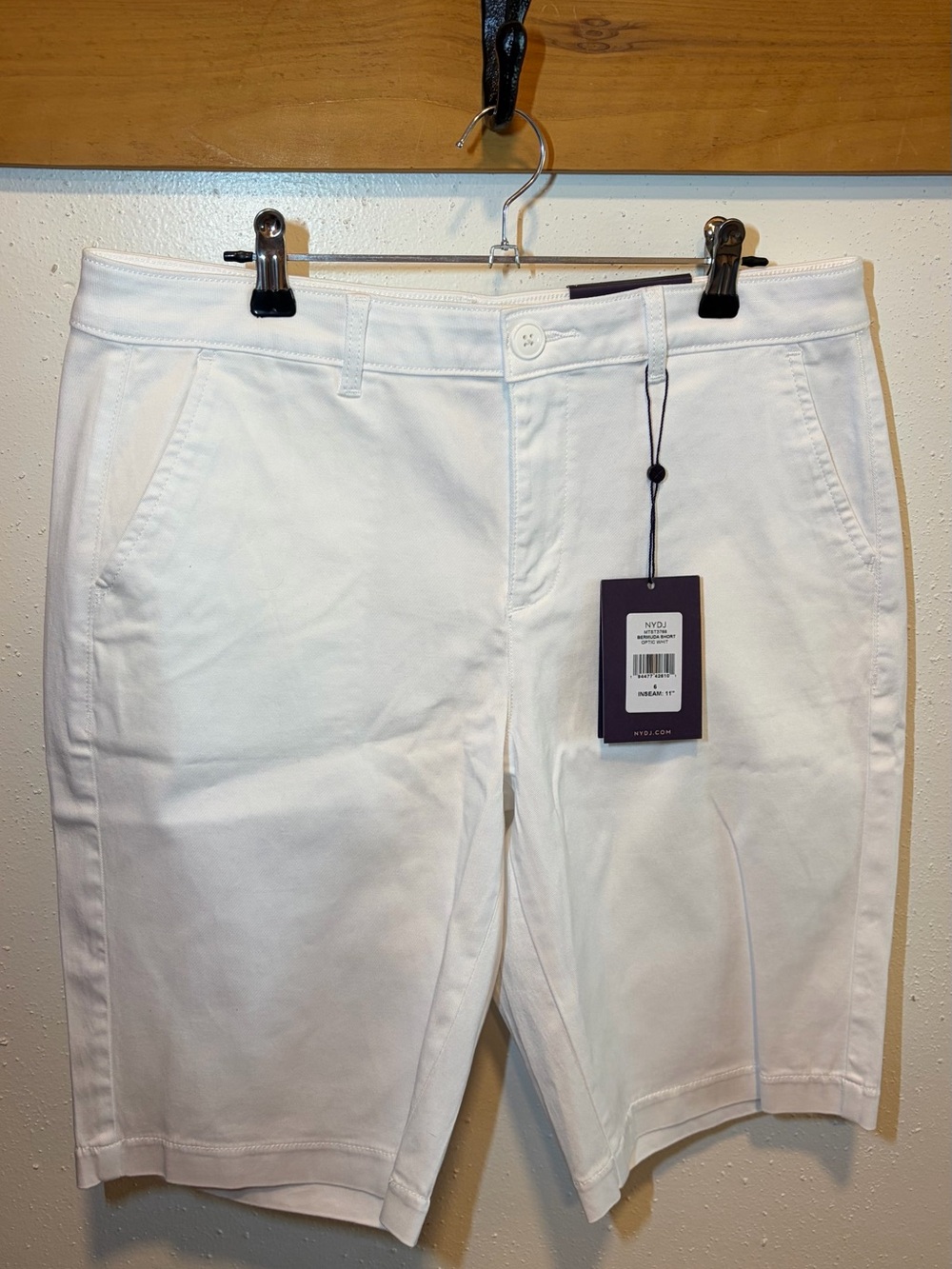 NYDJ White Women's Cropped Bermuda Shorts